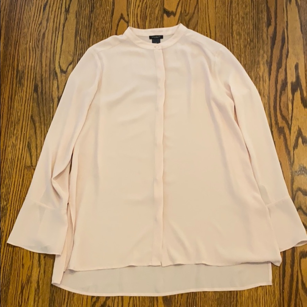 Blush Crepe Blouse. Crepe fabric, great style